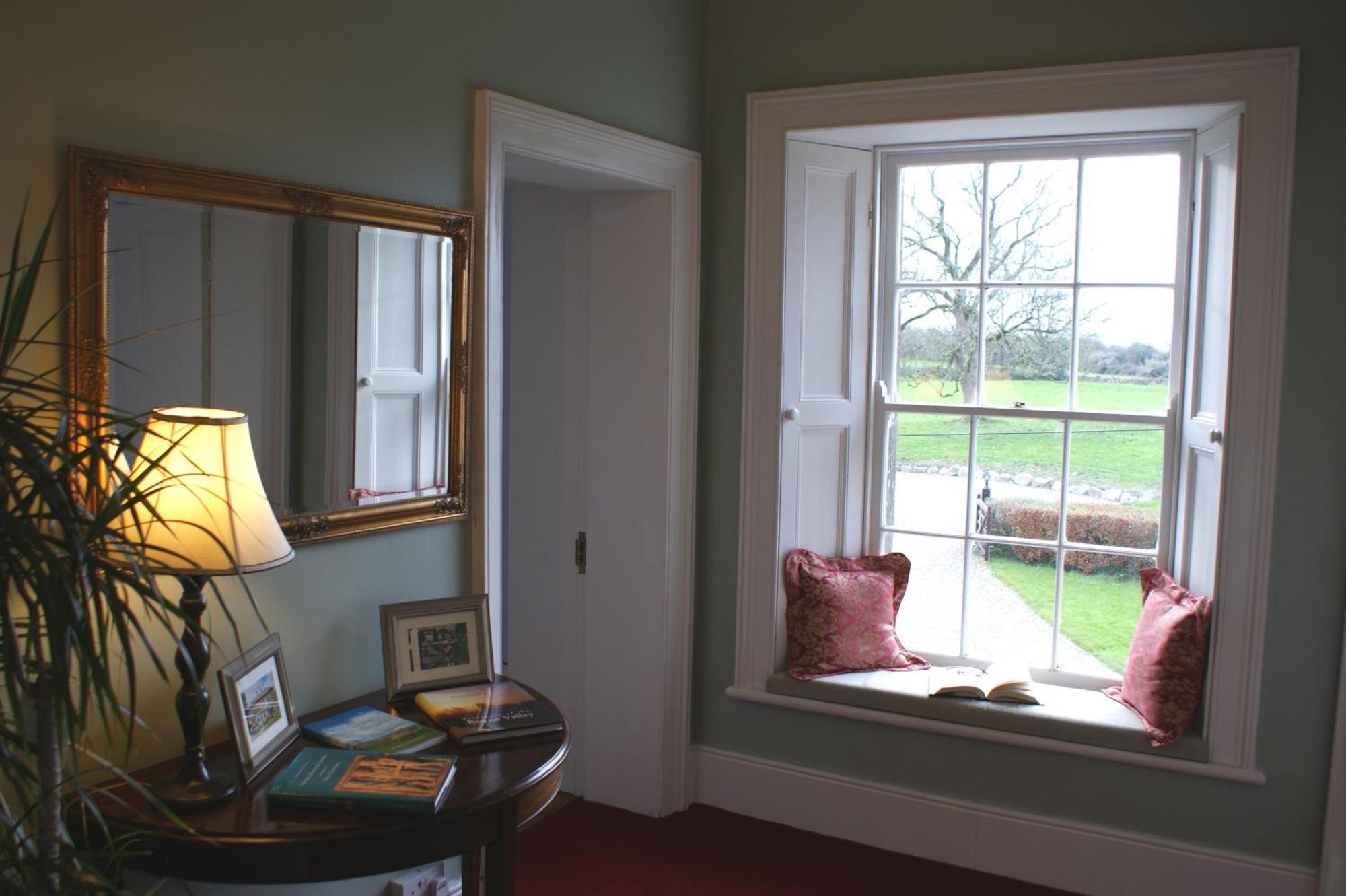 Inchiquin House, Period Home In The Heart Of The Burren Corofin  Exterior foto